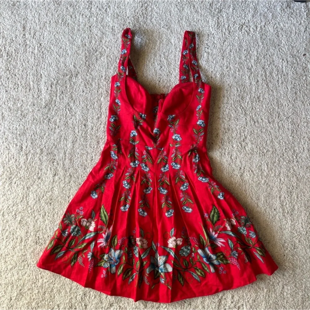 FARM RIO Red Sweet Bloom Bouquet Mini Dress - Picture 2 of 3